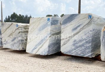 Estremoz marble blocks - grey type